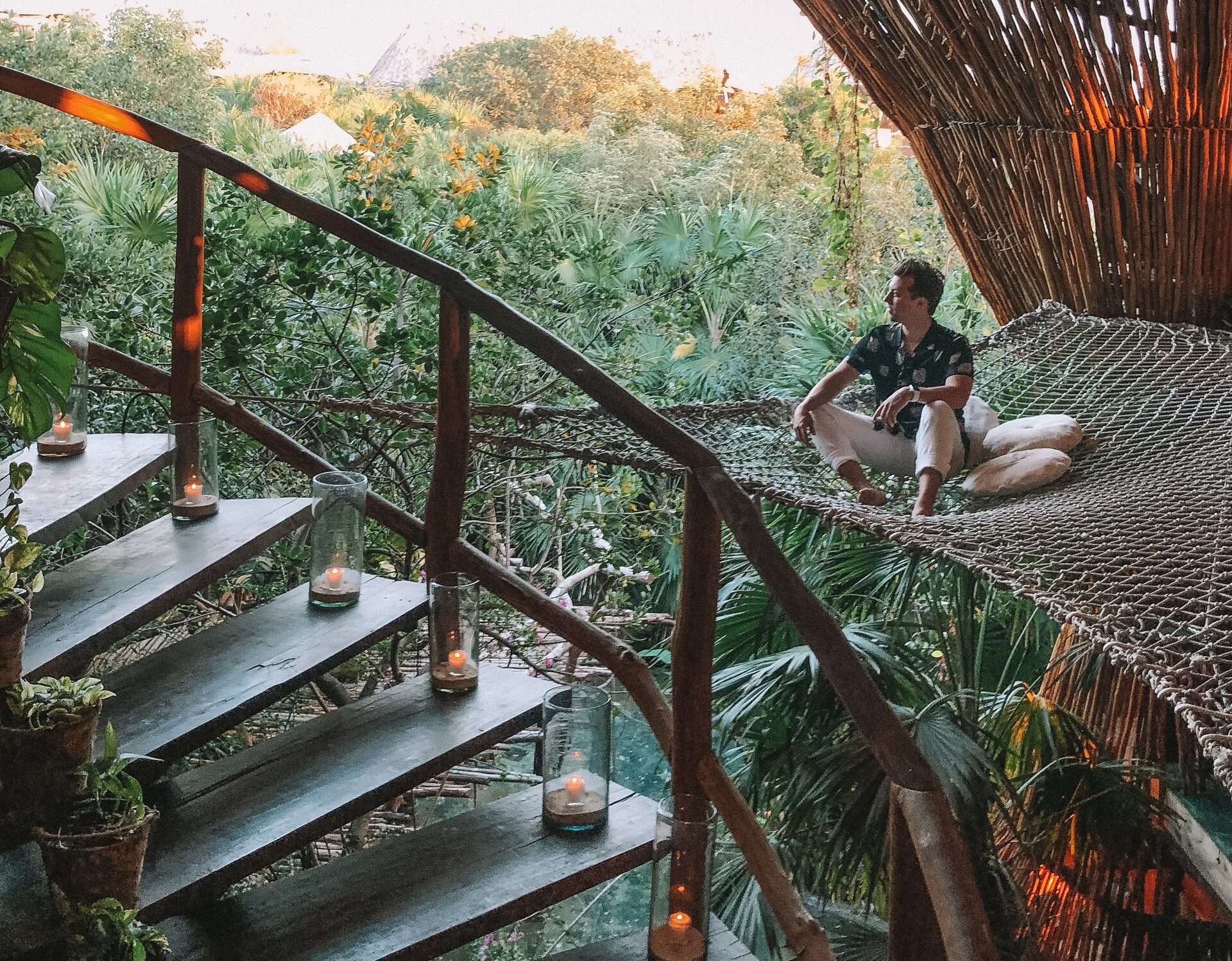 A luxury treehouse in the Jungle.